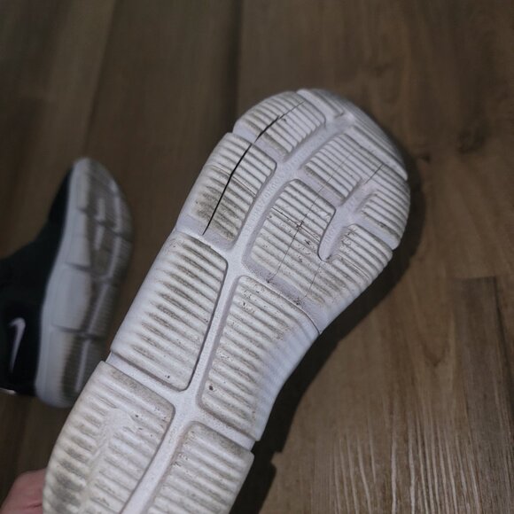 Nike Novice Boot TD 'Dark Smoke Grey size 1 youth - Picture 5 of 5